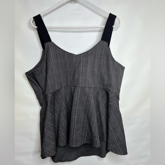 Torrid Womens Gray/Black Chevron Ponte Peplum Tank Size 2X Side Zip RN 148862 - Picture 6 of 10